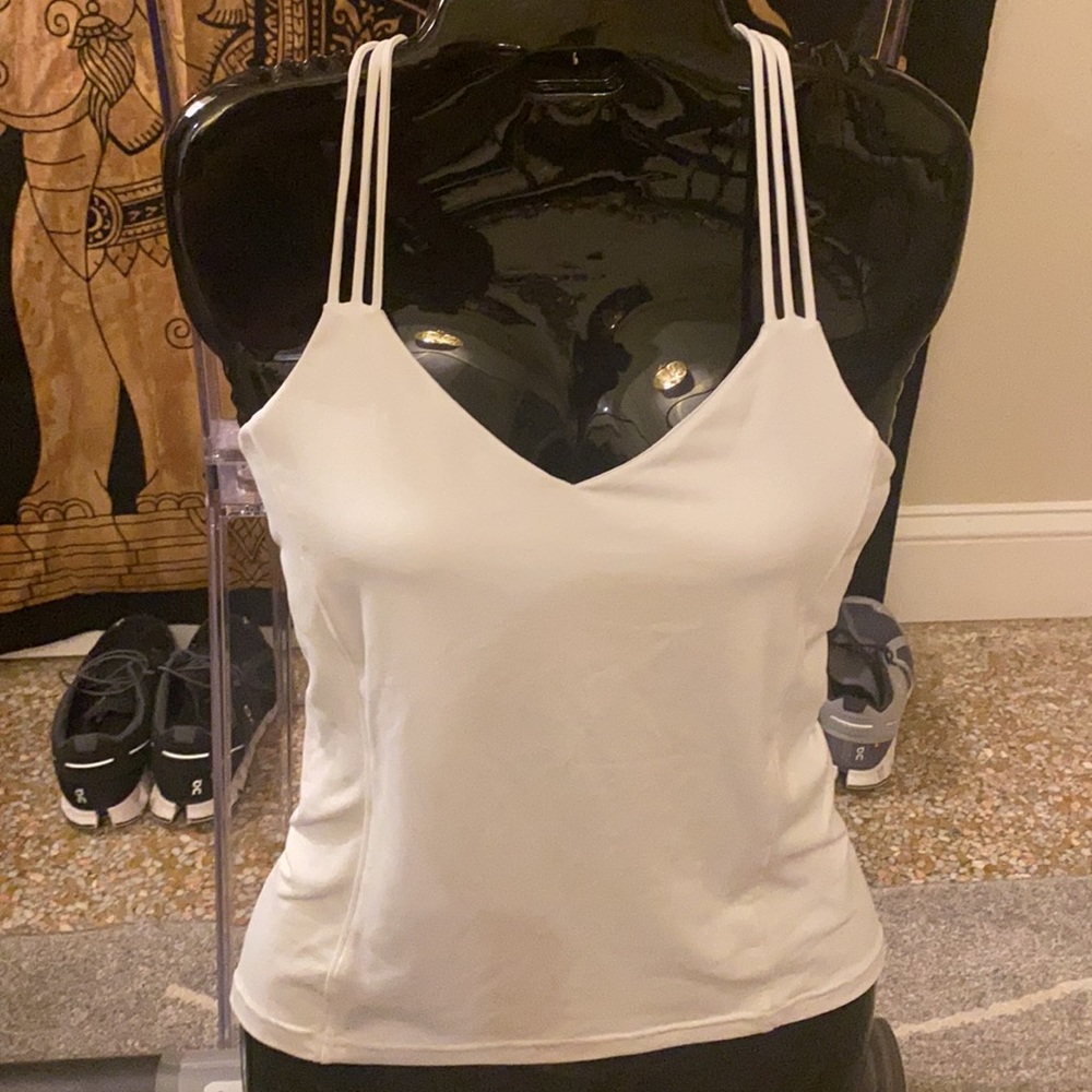 COPY - ALO 🤍 tank top🤍🤍